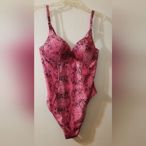 ASOS Pink Snakeskin 38DD/E